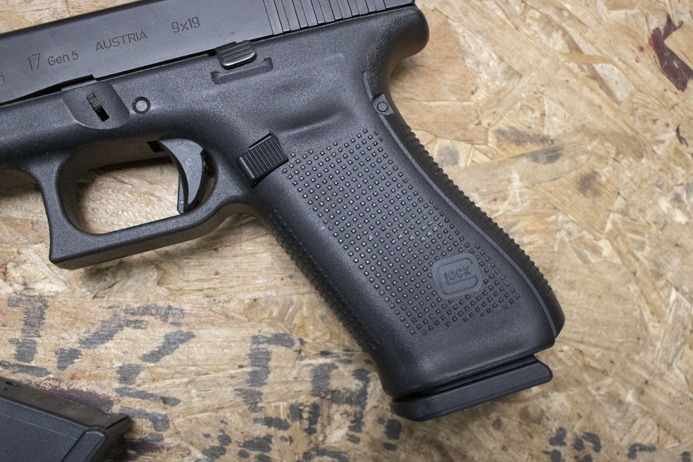 GLOCK 17 Gen5 9mm Police Trade-In Pistols (Good Condition)